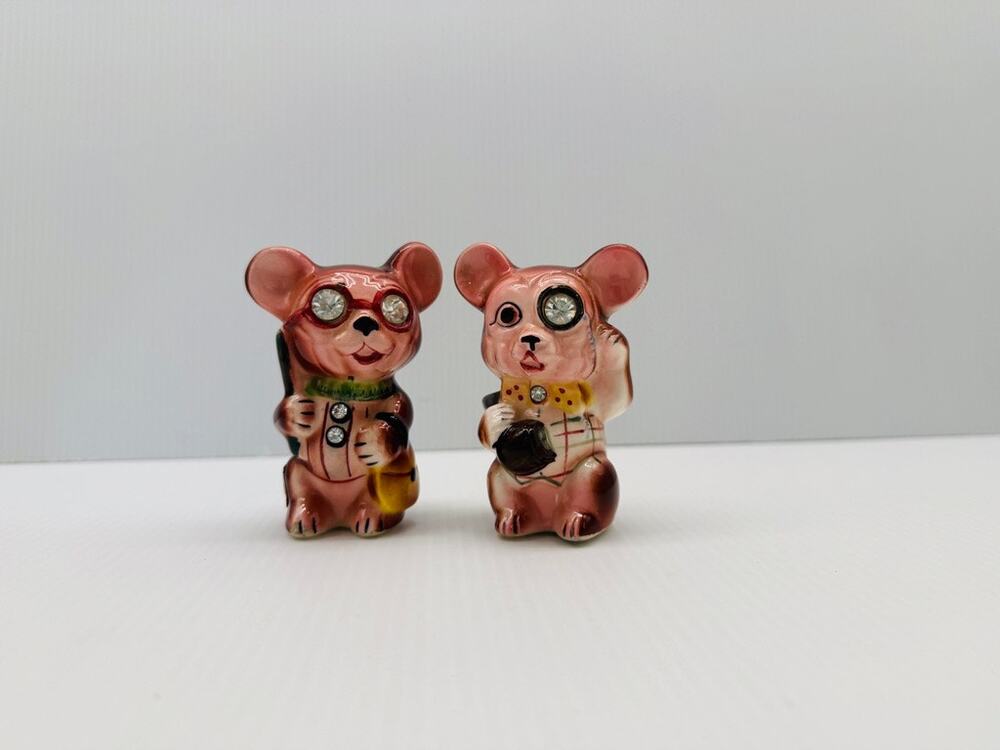 Vintage Lefton Anthropomorphic Mice Mr. and Mrs. Mouse Salt and Pepper Shakers